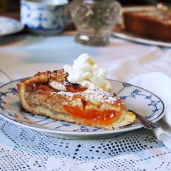 Almond Apricot Tart