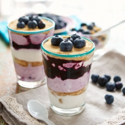 Blueberry Pie Yogurt Parfaits