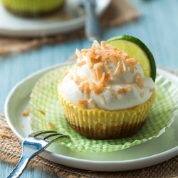 Coconut Key Lime Pie Cupcakes