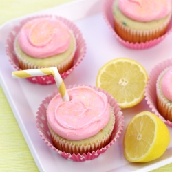 Pink Lemonade Cupcakes