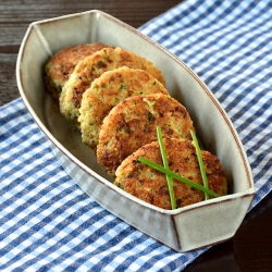 Crispy Quinoa Sliders