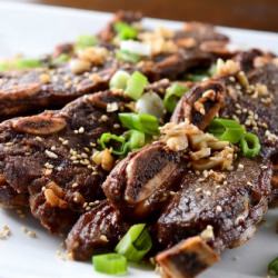 Ginger Garlic Flanken Ribs