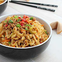 Lo Mein Noodles with Ground Pork