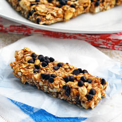 Nutty Chocolate Chip Granola Bars