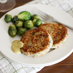 Easy Salmon Potato Cakes