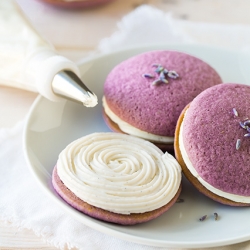 Lavender Whoopie Pies