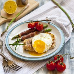 Turkey Fried Egg and Asparagus