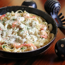 Creamy Seafood Alfredo