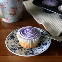 Lavender Cupcakes