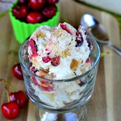 Cherry Cheesecake Magic Ice Cream