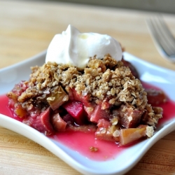 Maple Walnut Rhubarb Crisp