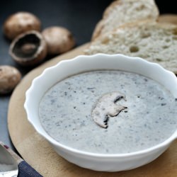 Rich and Creamy Mushroom Soup