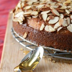 Honey Bee Cake