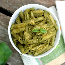 Frugal Kale Pesto Pasta