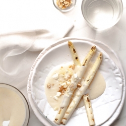 White Asparagus with Bechamel