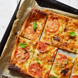 Tart with Tomato and Mozzarella