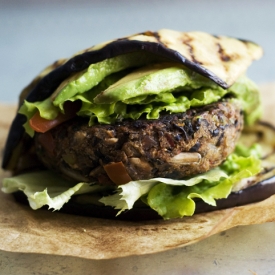 Black Bean and Red Pepper Burgers