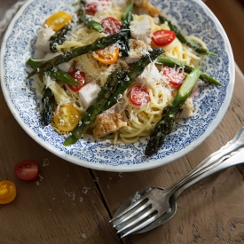 Pasta with Roasted Chicken and Asparagus