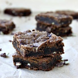 Mint Chocolate Cookie Bars