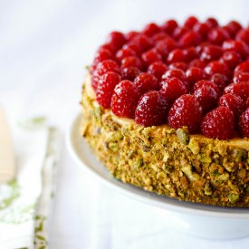 Raspberry Pistachio Cheesecake