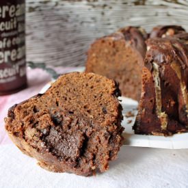 Fudgy Chocolate Tunnel Cake