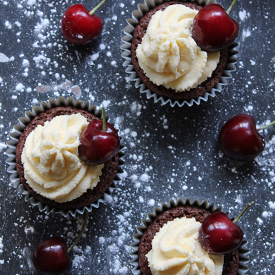 Chocolate Cherry Cupcakes