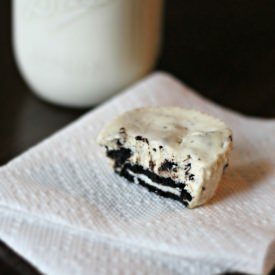 Cookies and Cream Oreo Cupcakes