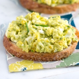 Easy Avocado Egg Salad