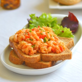 Prawn Sandwich with a Spicy Kick