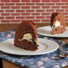 Oreo Cheesecake Chocolate Cake