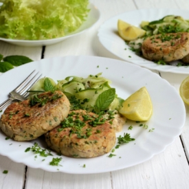 Low-Calorie Salmon Fish Cakes