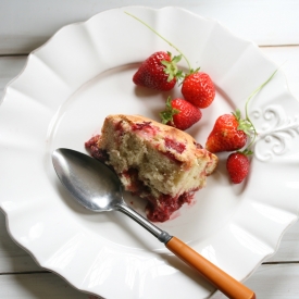 Strawberry Mint Vanilla Bean Cake