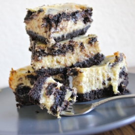 Oreo Cheesecake Bars