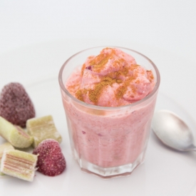 Rhubarb-Strawberry Smoothie