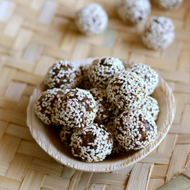 Dry Fruit and Nut Balls