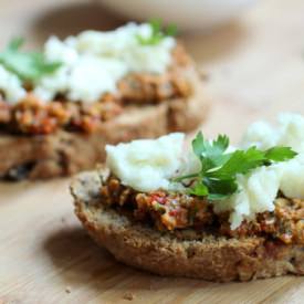 Tomato Pesto Goat Cheese Tartine