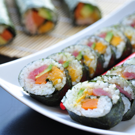 Tuna Sushi Rolls with Mango