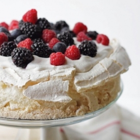 Berry-Topped Pavlova Cake