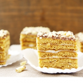 Russian Honey Cake (Medovik)