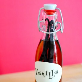 Homemade Vanilla Extract