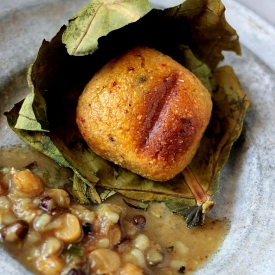 Baked Spicy Cornmeal Buns