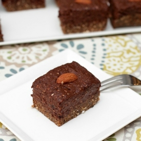 Raw Fudge Ginger Squares