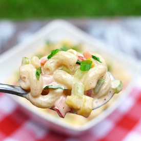 Sweet ‘N Creamy Macaroni Salad