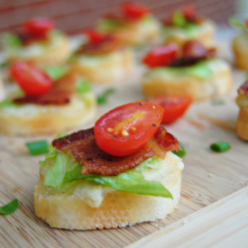 BLT Crostini