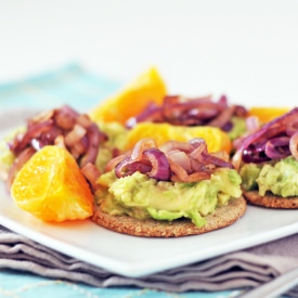 Smashed Avocado Oatcakes