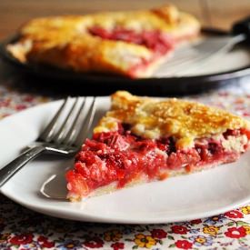 Strawberry Rhubarb Galette