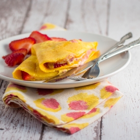 Strawberry & Goat Cheese Omelette