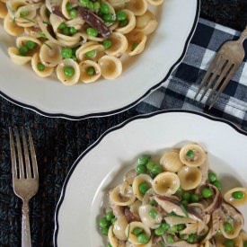 Orecchiette with Mushrooms & Peas