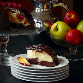 Peach Pudding Chocolate Cake