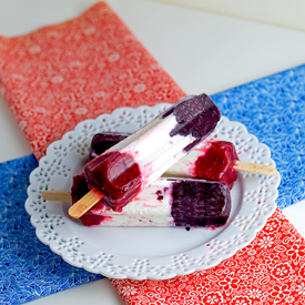 July 4th Cheesecake Popsicles